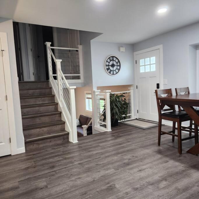 Spacious House In Federay Way, Wa - Close To Everything! Federal Way Bagian luar foto